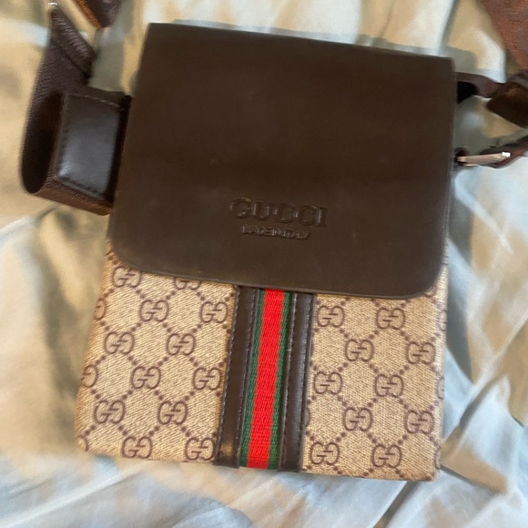 Gucci Cream and Brown Messenger Bag with Monogram Pattern - Picture 10 of 10